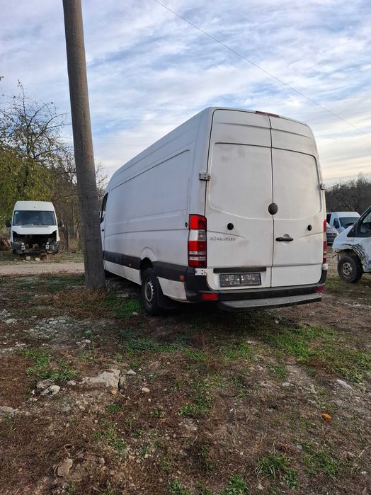 Dezmembrez Mercedes Sprinter 313 CDI Euro 5 2.2  Euro4