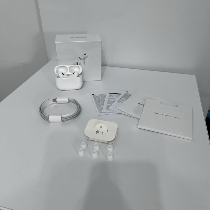 14 perechi AirPods Pro 2 Apple, generația a 2-a (2nd generation)