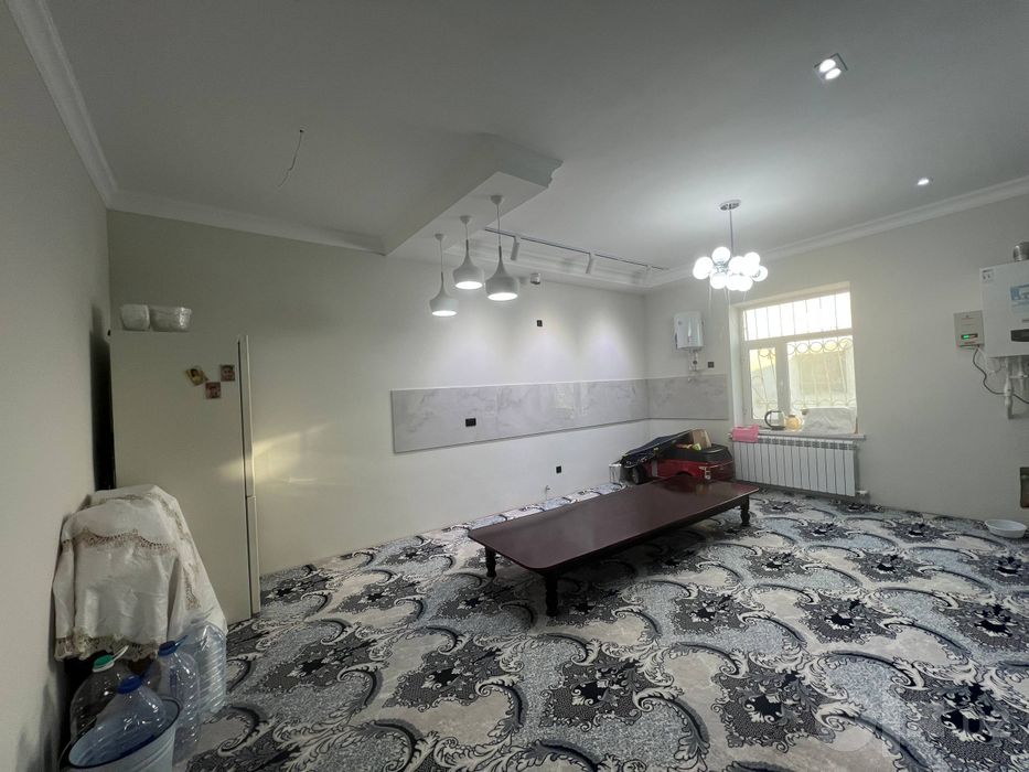 Urganch markazida 4 xonali bino sotiladi