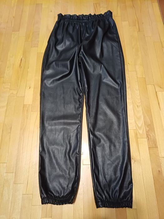 Новые брюки из экокожи