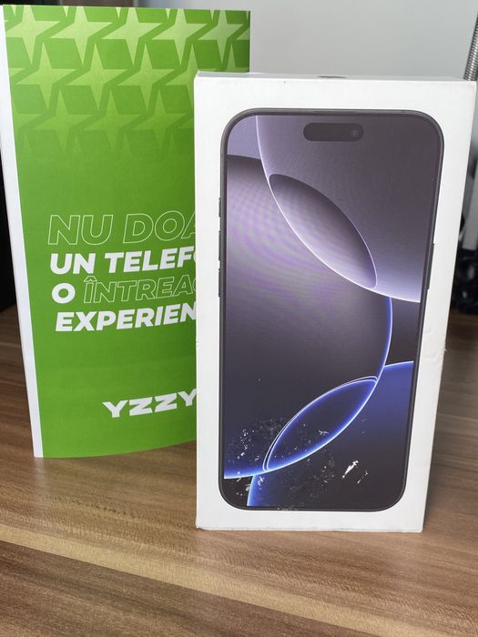 iPhone 16 Pro Max • 1 TB• Black Titanium