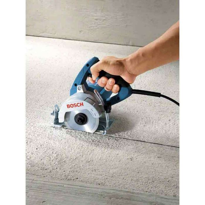 Дисковая пила BOSCH GKS 140