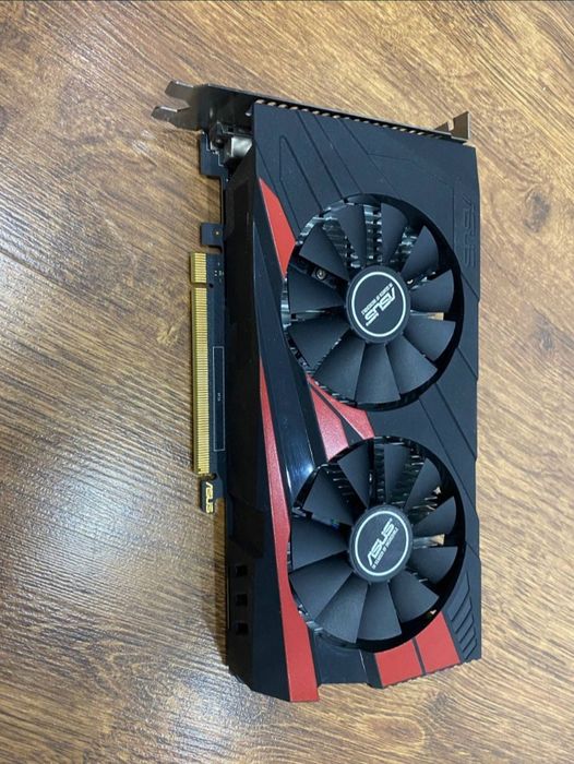 Видеокарта Asus 1050 2гб