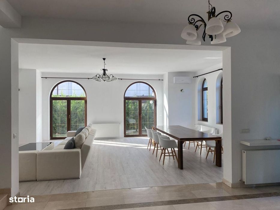 Vila cu 6 camere, finisaje premium, spatii generoase, aproape de Jolie