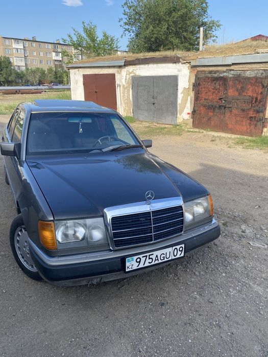 Продается Mercedes-Benz W124 E-Class, 3.0 (М103)