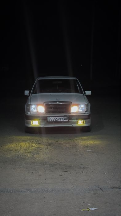 Мерседес 123 230