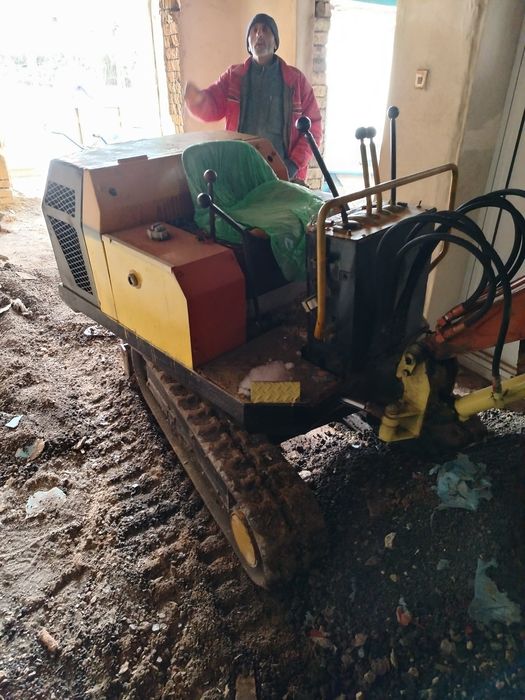 Komatsu мини багер