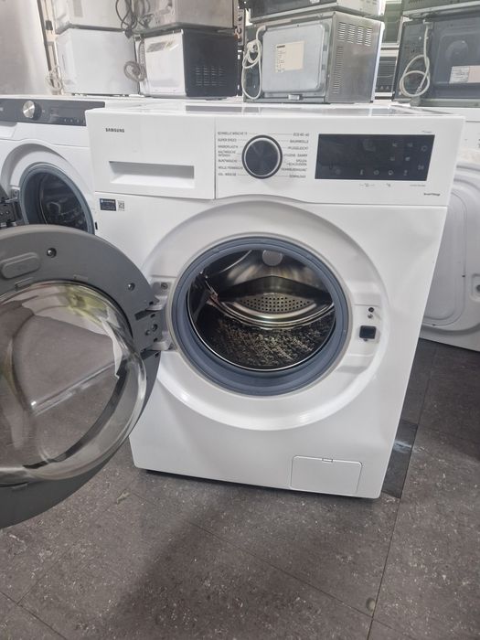 Пералня Samsung 11 кг Чисто Нова Wi Fi Smart