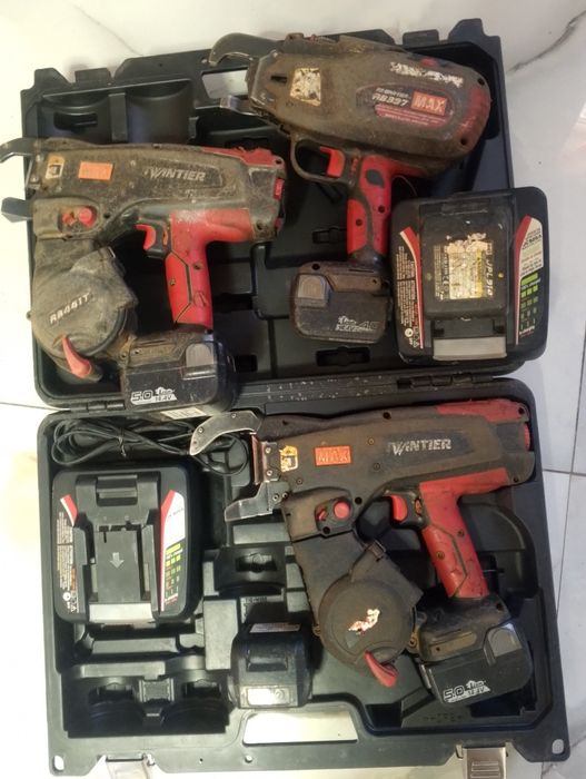 inchiriez  diferite scule