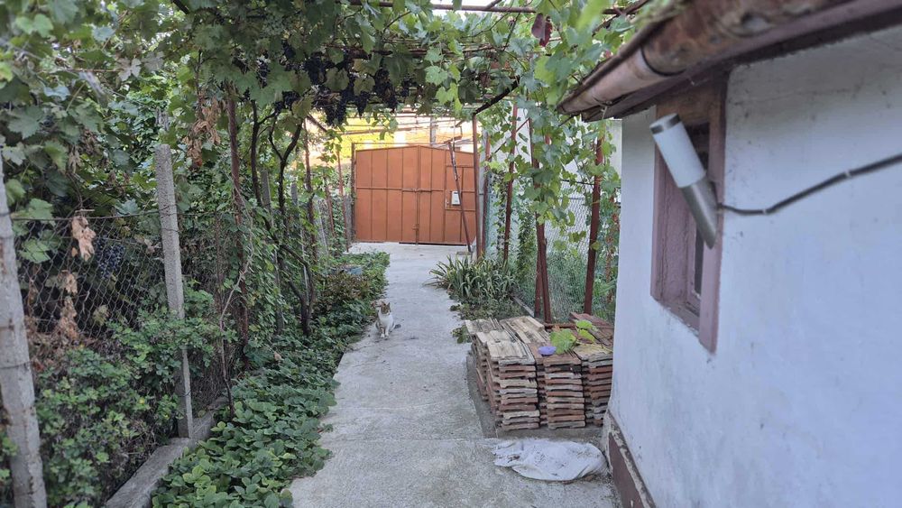 Продава се Къща в Добрич, Автогара - 70 кв.м за 1749 €/кв.м - Снимка #1