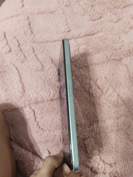 Продам Vivo Y22 xz