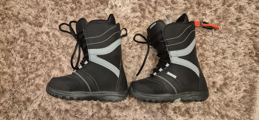 Vand boots copii 34 Burton