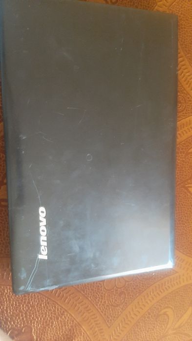 Lenovo sotiladi ekrani singan