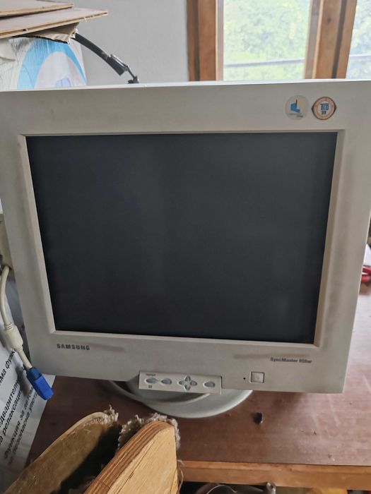 Монитори Кинескоп