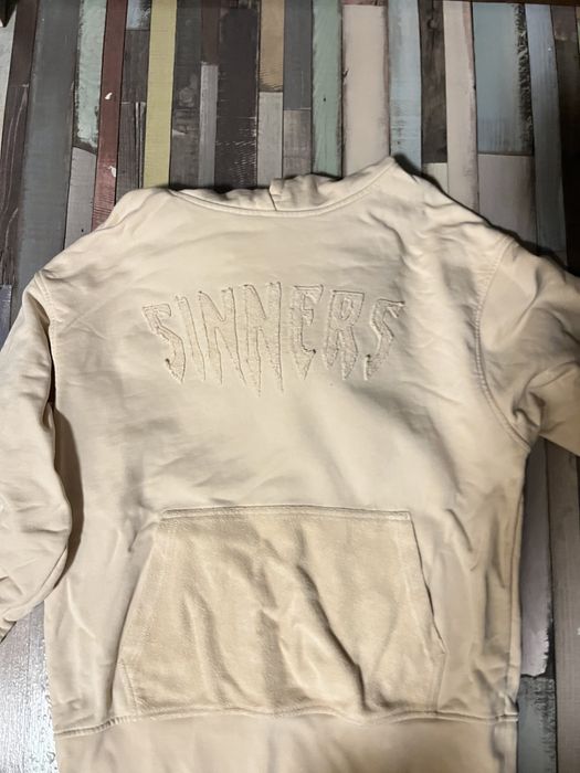 Thesinners тениски и худита