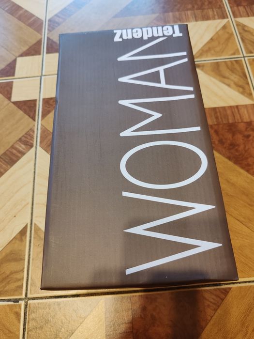 Нови дамски обувки