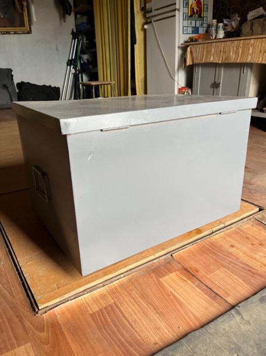 Ящик инструментальный