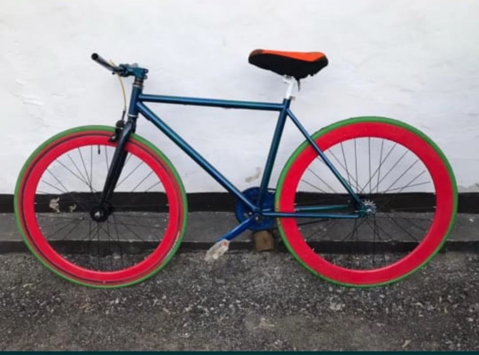 Велосипед шосейник