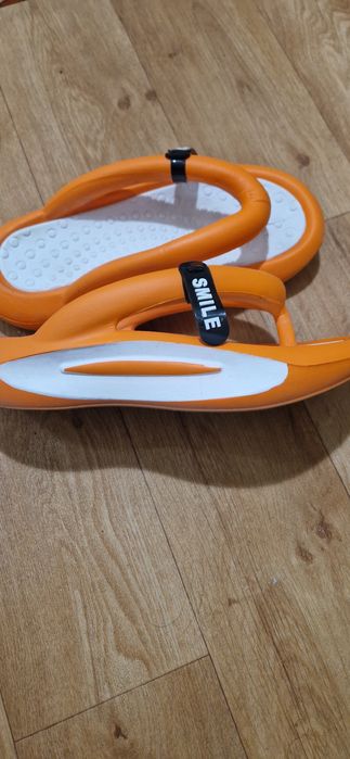 Уникални джапанки Smile от Испания