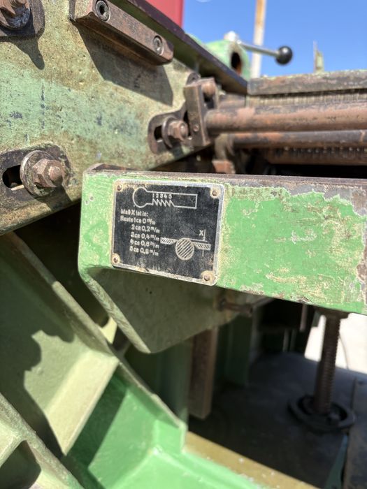 Masina de indreptat si rindeluit la grosime, combinata abricht/grosime