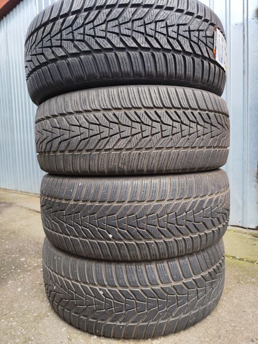 Anvelope 215 45 r18 iarna hankook