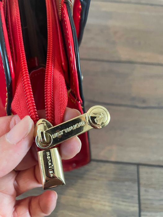 Продавам дамски чанти на Mona Visa & Particolari