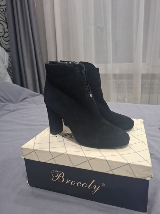 Продам ботильоны