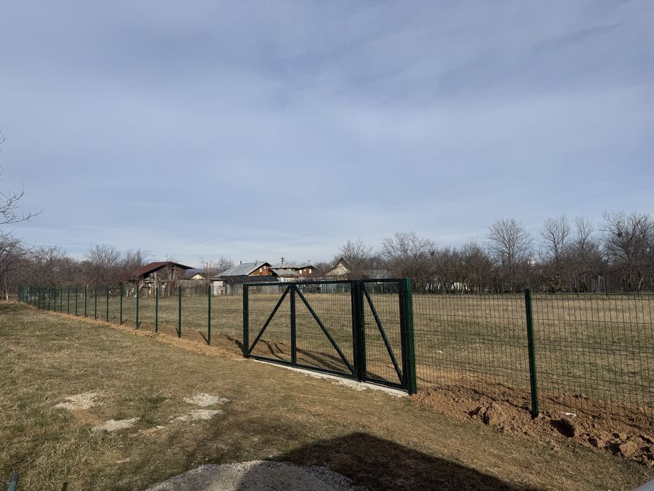 Teren intravilan Baicoi (Tufeni)