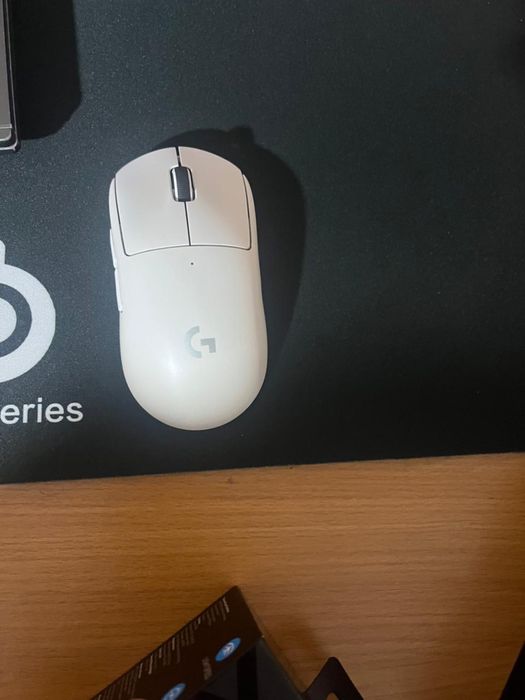 Logitech g pro superlight