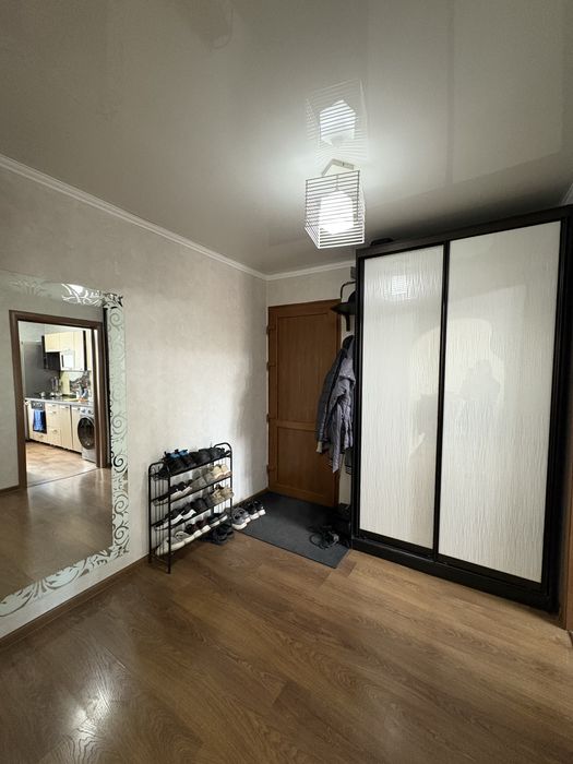 Продам 2-комнатную квартиру