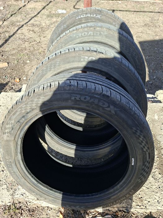 Продам шины 235/45/18 Китай