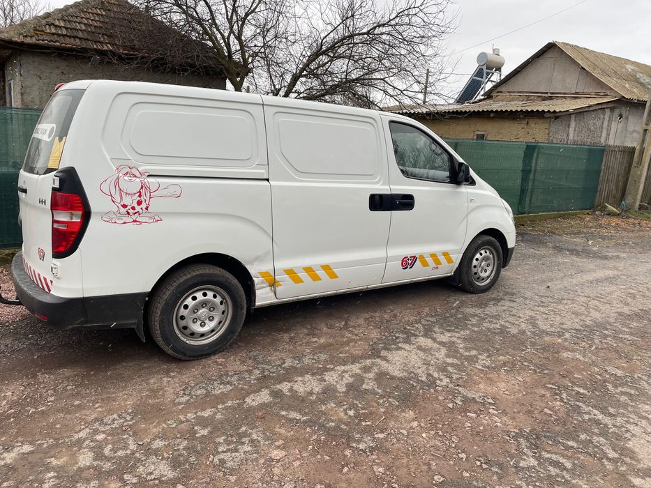 Hyundai H1 2010-170 CP-3 locuri