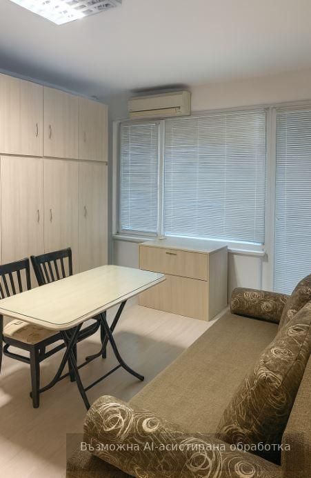 Двустаен апартамент в района на Възраждане!