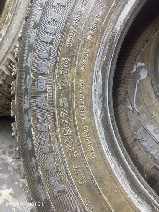 Продам шины.Очень хорошем состояний