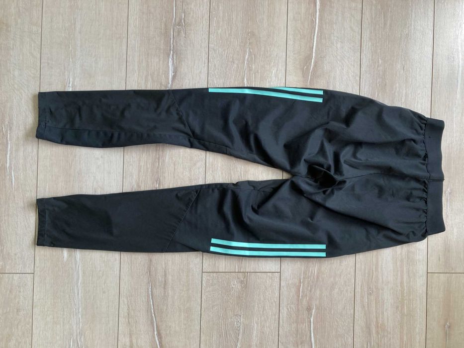 Adidas Juventus Адидас Ювентус мъжко долнище долница размер XS