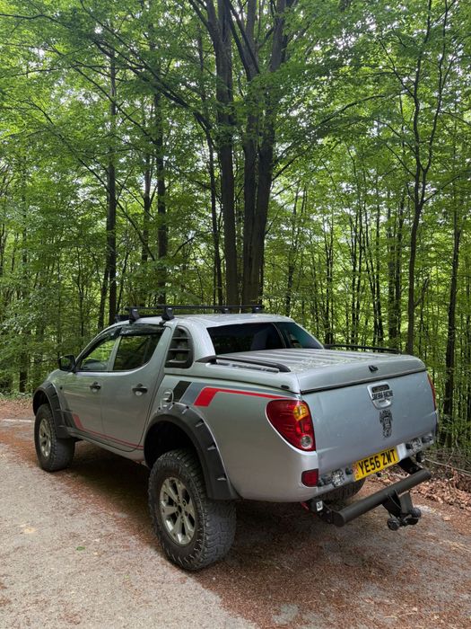 Mitsubishi L200