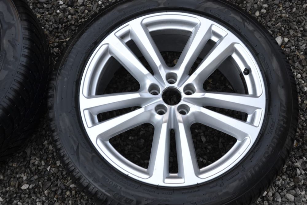Vând set roti Audi Q7 CITIȚI DESCRIEREA