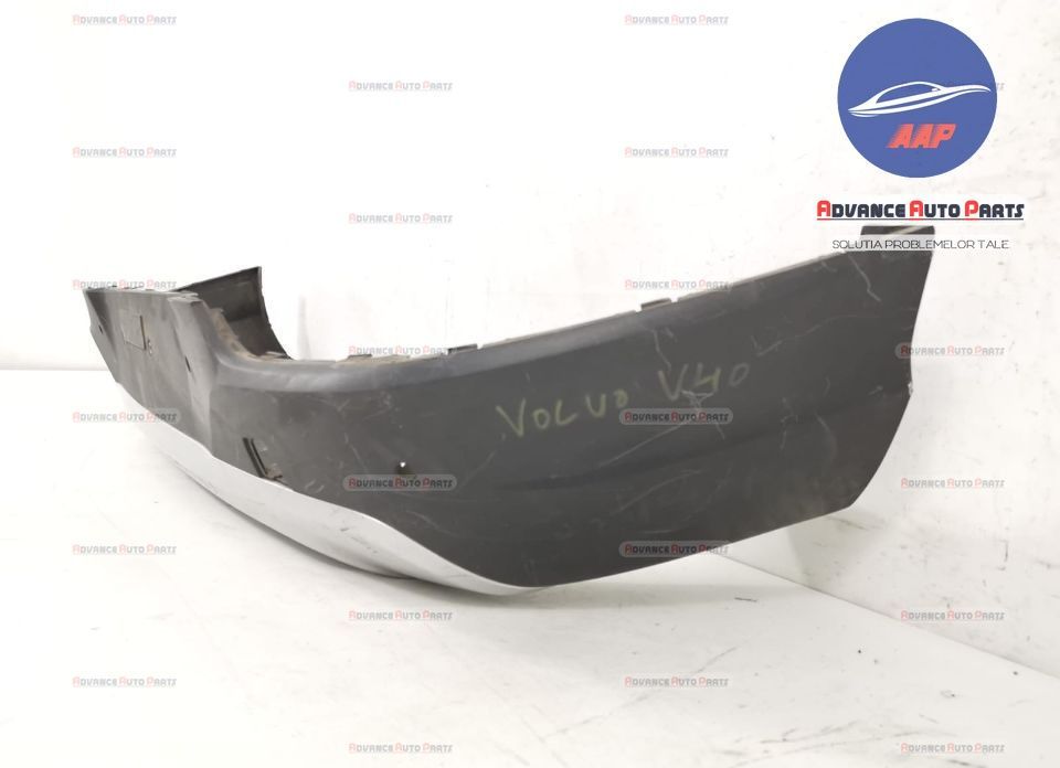 Волво В40 / Volvo V40 Задна броня със сензори - в добро състояние