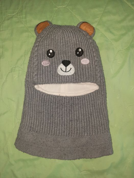 Шапка 2-3 года..