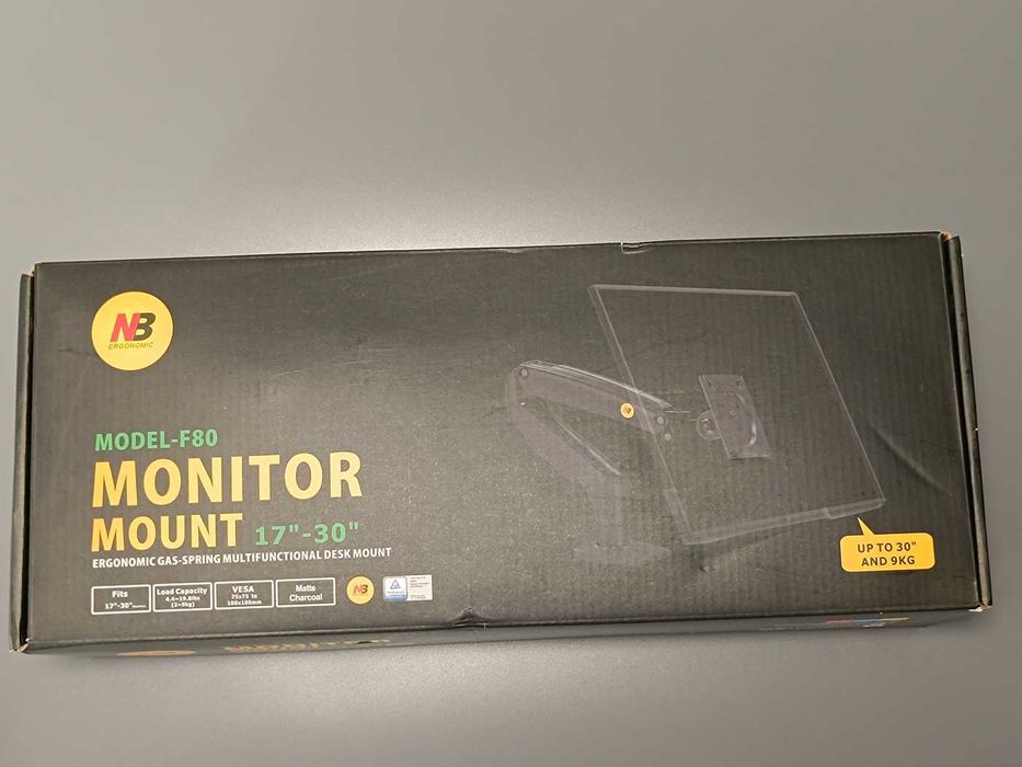 Монитор Samsung 943SN с кронштейном