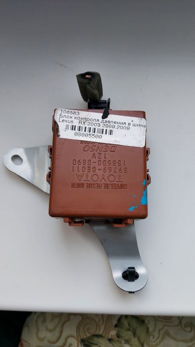 Блок управления датчиками давления в шинах