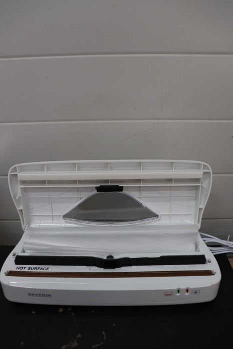 Вакуумираща машина за торбички SEVERIN FS3604 / 160W