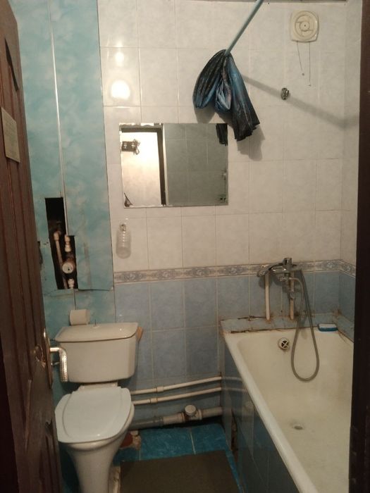 Chilonzor 2 xonali uy sotiladi