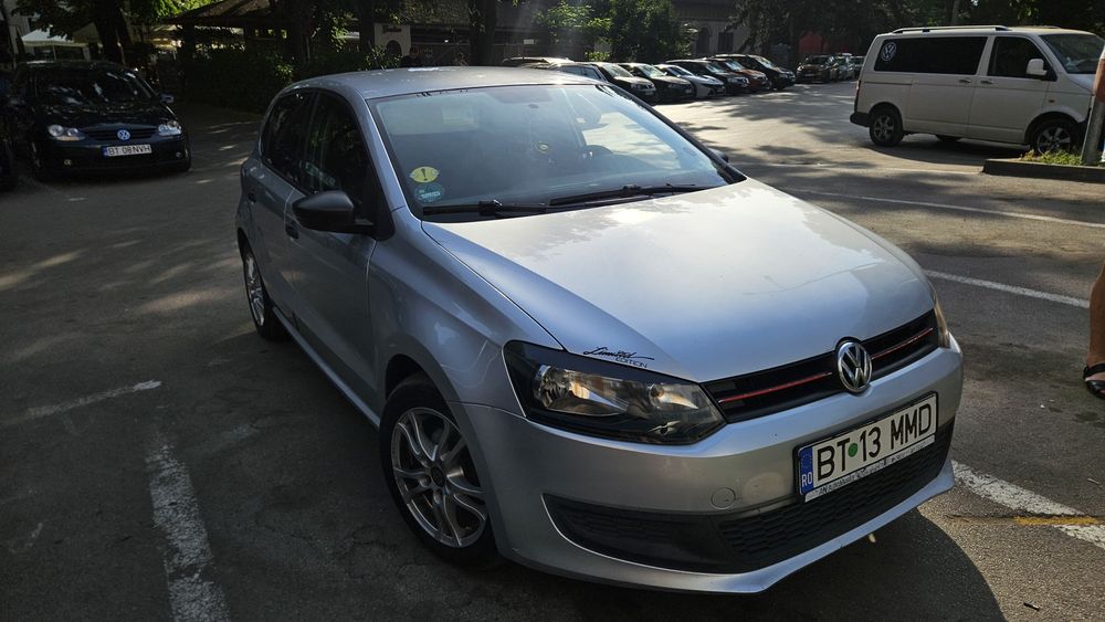 VOLKSWAGEN Polo 2010 — imagine 3
