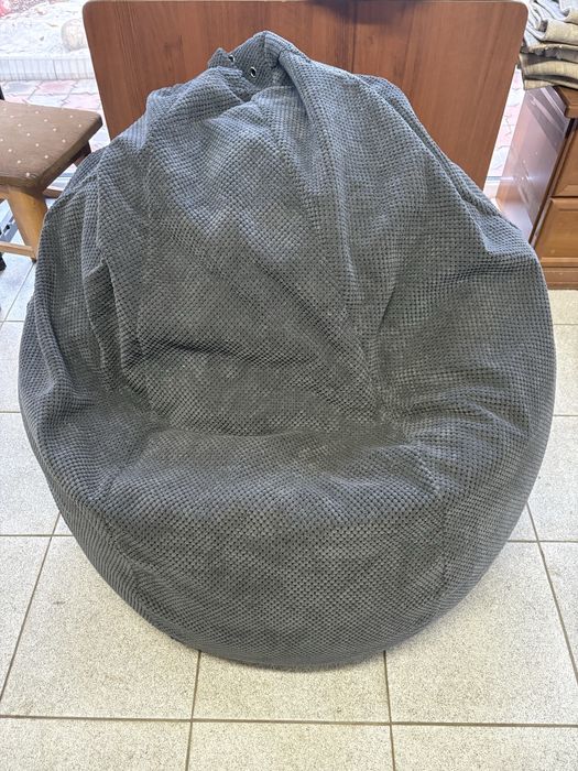 Пуфик продаю б/у.