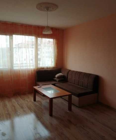 Дава се под наем Двустаен апартамент в Бургас, Меден рудник - зона А - 65 кв.м за 150 € - Снимка #4