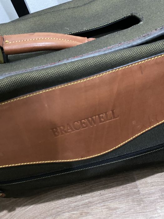 Винтажный чемодан