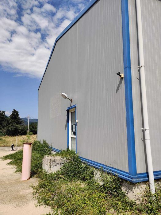 Дава се под наем Промишлена сграда в Клисура - 1527 кв.м за 1500 € - Снимка #9