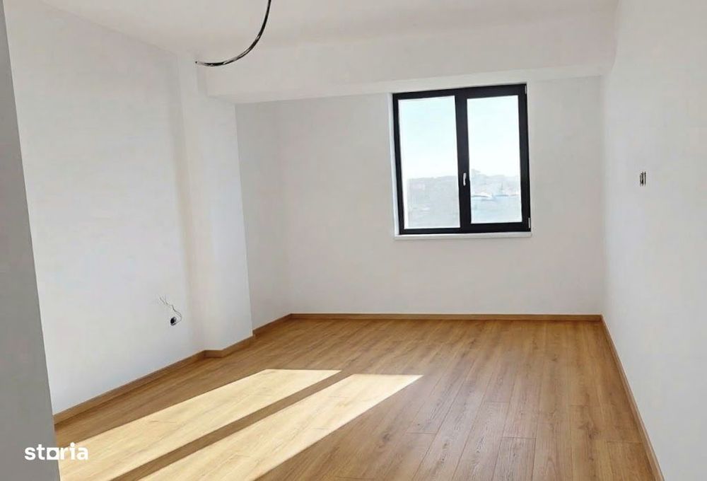 Apartament 3 camere, bloc nou,zona Cetate, bucatarie separata