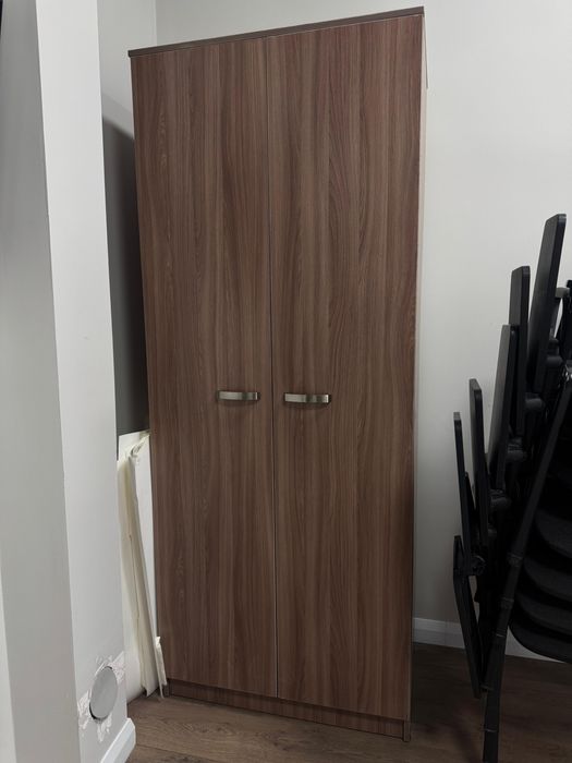 Офисная мебель продам срочно